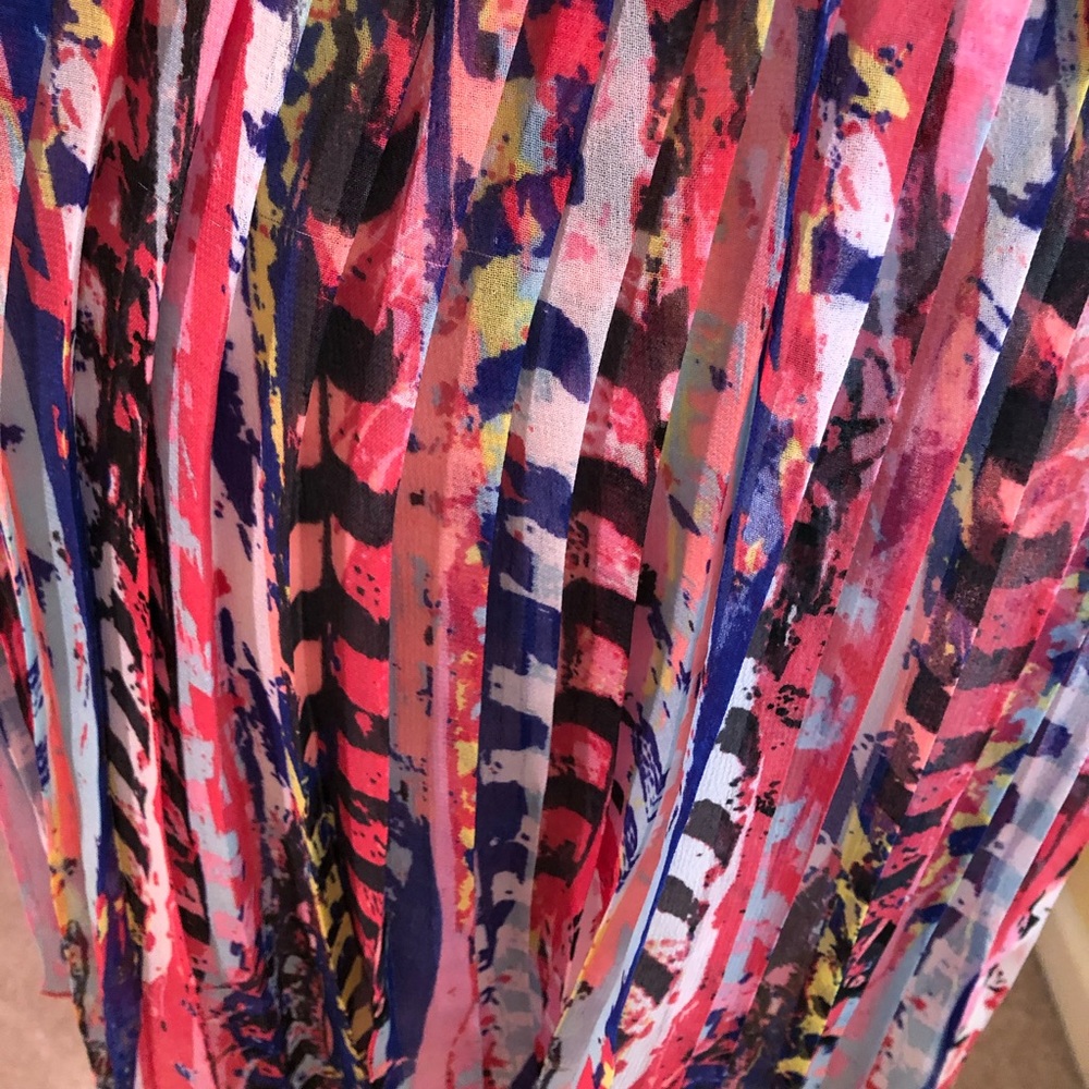 Tube/Strapless Roxy Dress - Picture 2 of 6